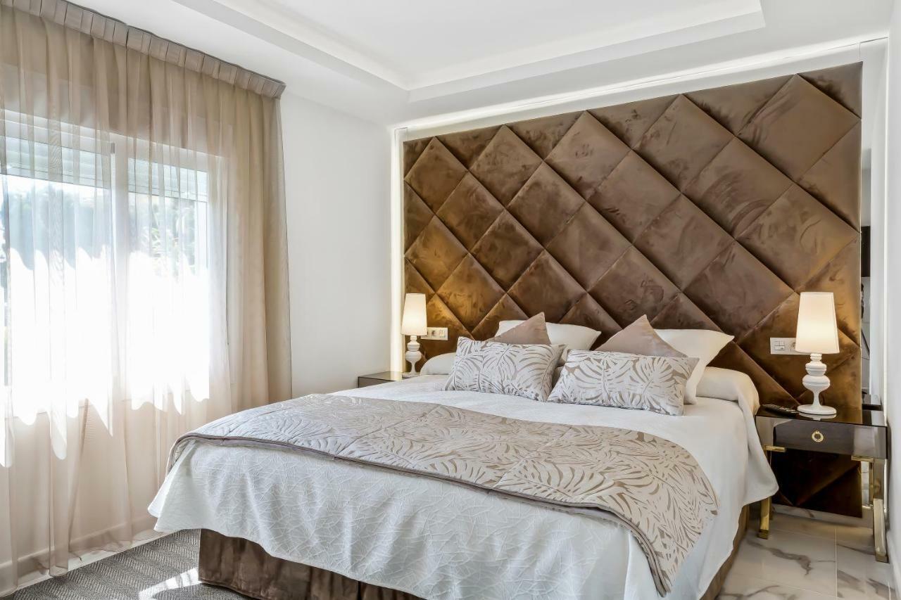 Luxury Villa Marbella With Nice Garden, Pool And Jacuzzi By Varenso Holidays Buitenkant foto