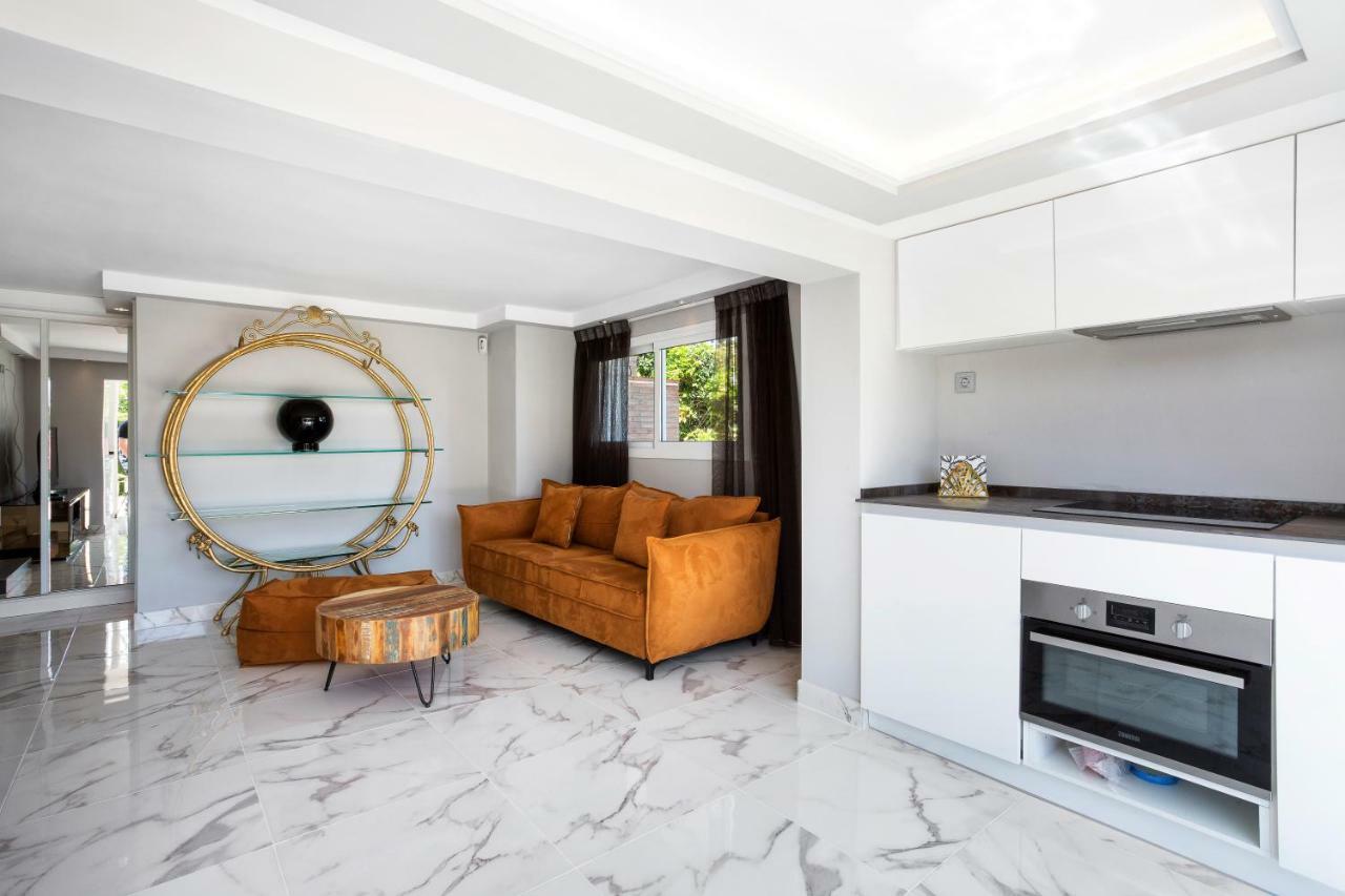 Luxury Villa Marbella With Nice Garden, Pool And Jacuzzi By Varenso Holidays Buitenkant foto